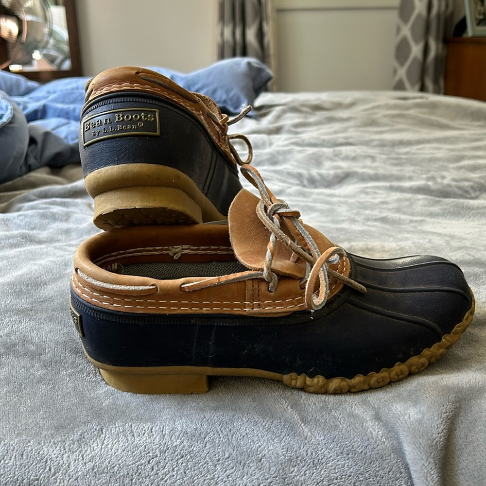 Ladies LL Bean duck boots